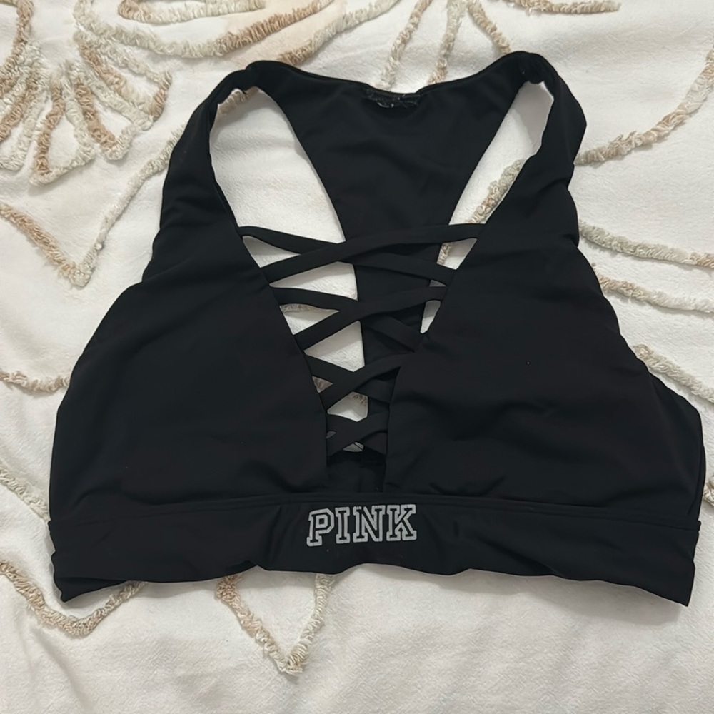 ⭐️VS PINK black sports bra, Size Medium⭐️